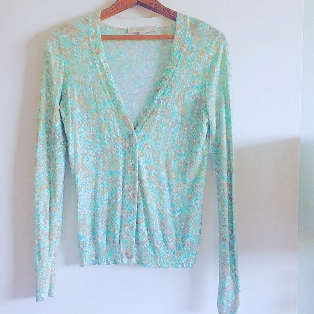 ANN TAYLOR LOFT SWEATER